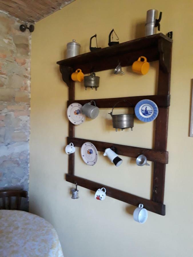 Agriturismo "Veritas" Bed & Wine Casaleggio Boiro Экстерьер фото